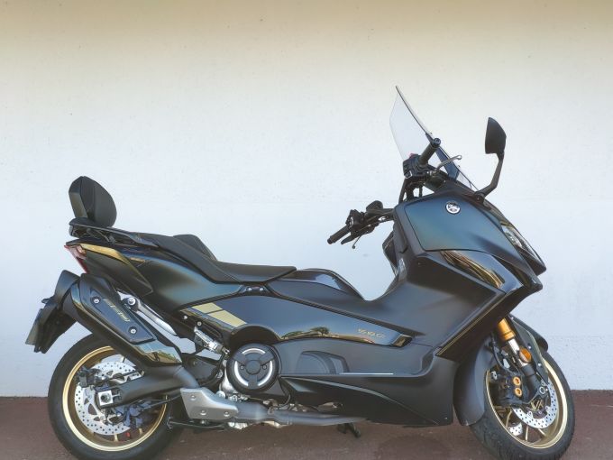 YAMAHA XP T-MAX 560 TECH MAX 4