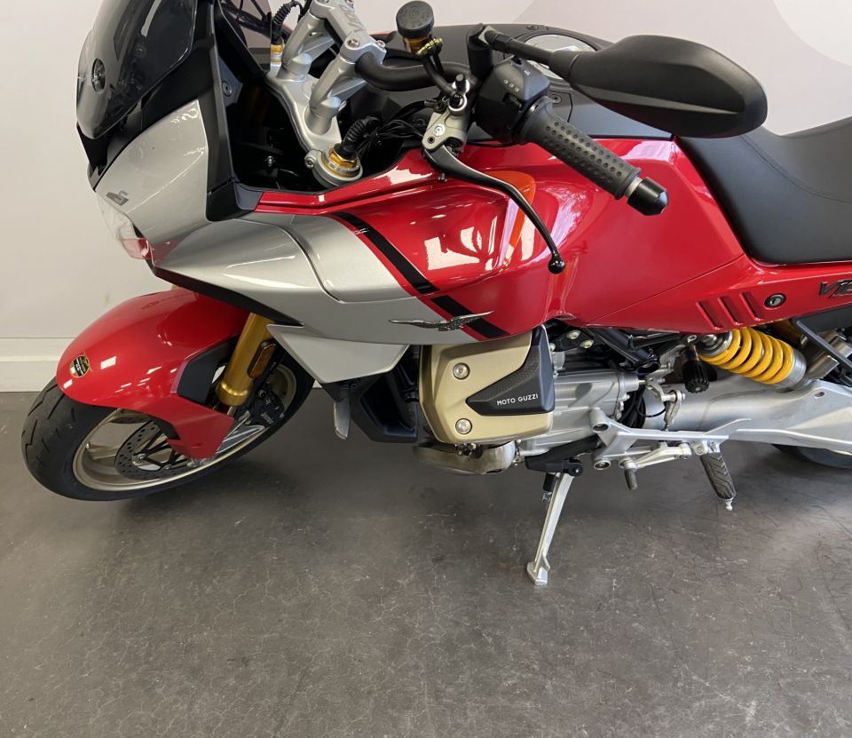 MOTO GUZZI V100  MANDELLO 4