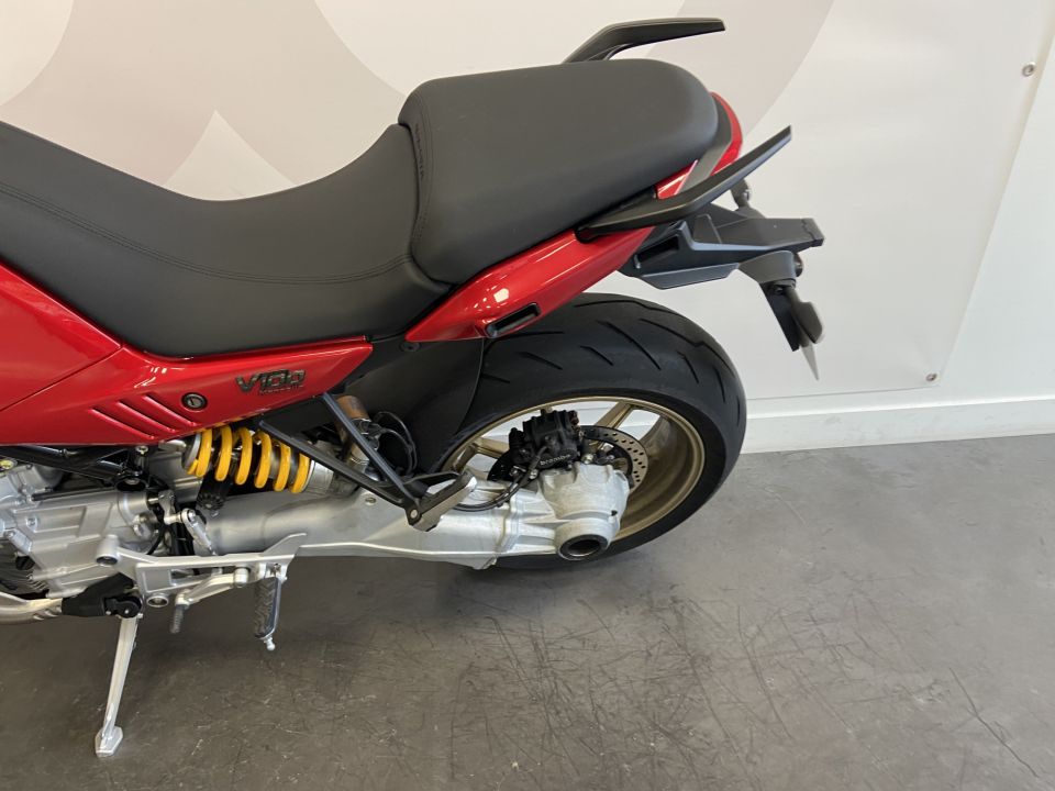 MOTO GUZZI V100  MANDELLO 4