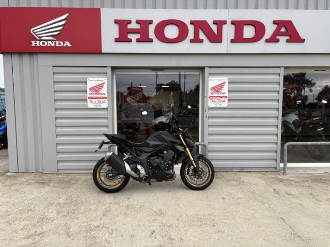 HONDA CB1000 Hornet SP 4