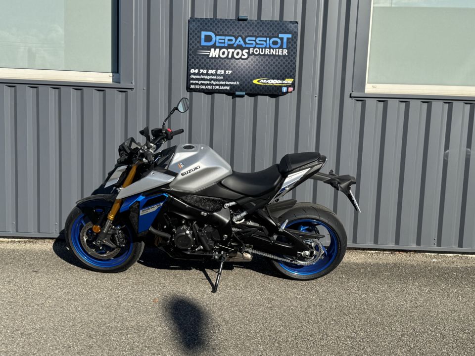 SUZUKI GSX-S 1000 ABS 4