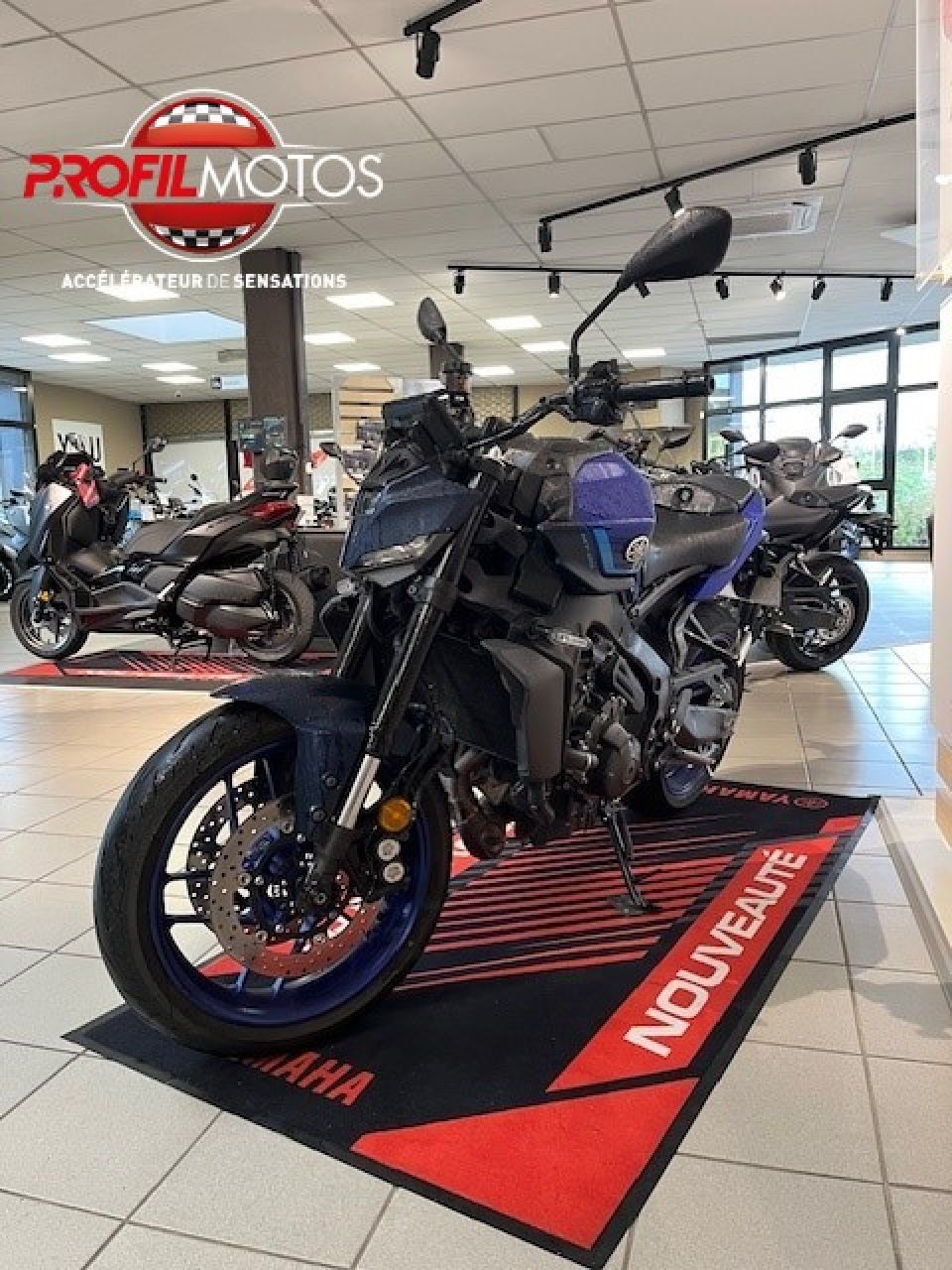 YAMAHA MT-09 Y-AMT 35 KW 4