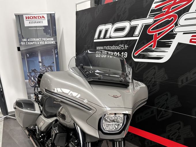 HARLEY-DAVIDSON TOURING STREET GLIDE 1977 CVO  4