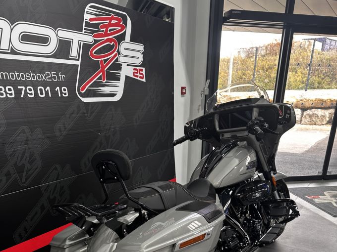 HARLEY-DAVIDSON TOURING STREET GLIDE 1977 CVO  4