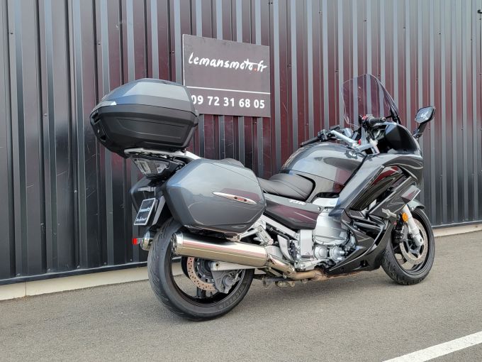 YAMAHA FJR 1300 4