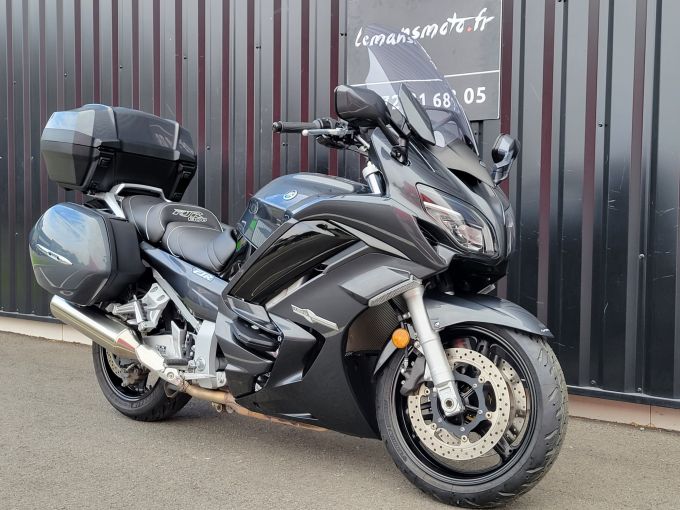 YAMAHA FJR 1300 4