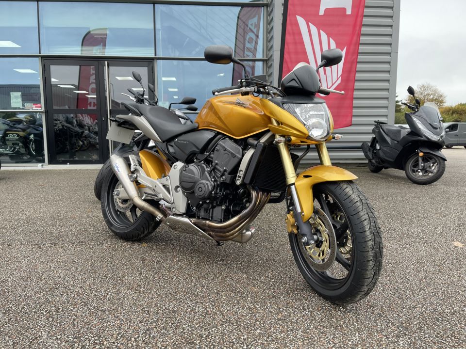 HONDA CB 600 HORNET 4