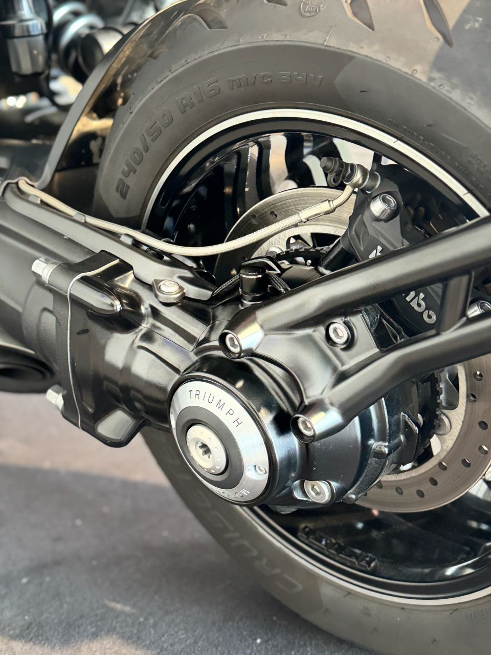 TRIUMPH ROCKET 3 GT 4