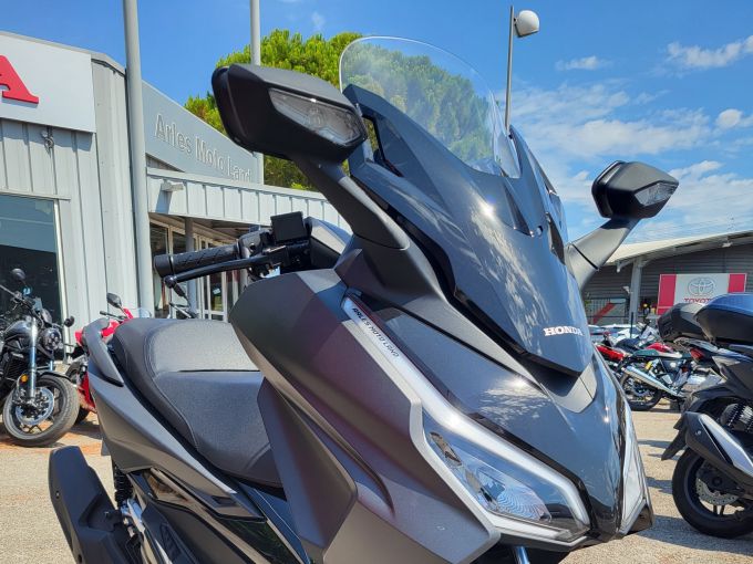 HONDA NSS FORZA 125 4