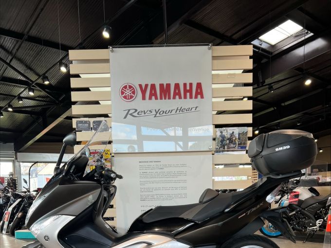YAMAHA XP T-MAX 500 ABS TECH MAX 4