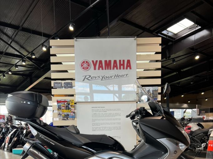 YAMAHA XP T-MAX 500 ABS TECH MAX 4
