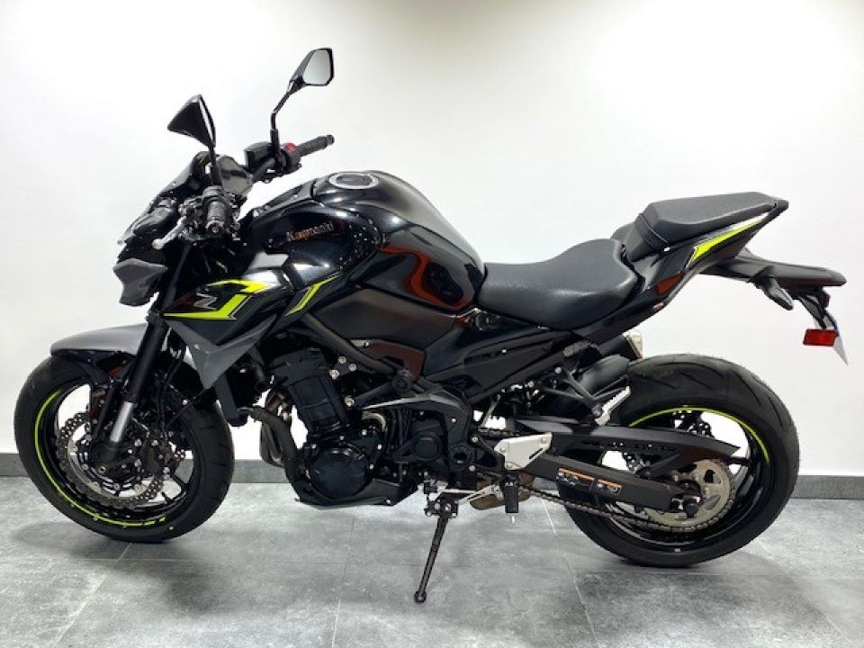 KAWASAKI Z 900 4