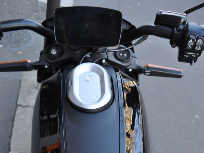 HARLEY-DAVIDSON LiveWire 4