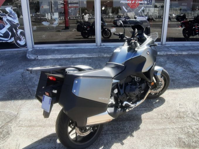 HONDA NT1100 DCT 4