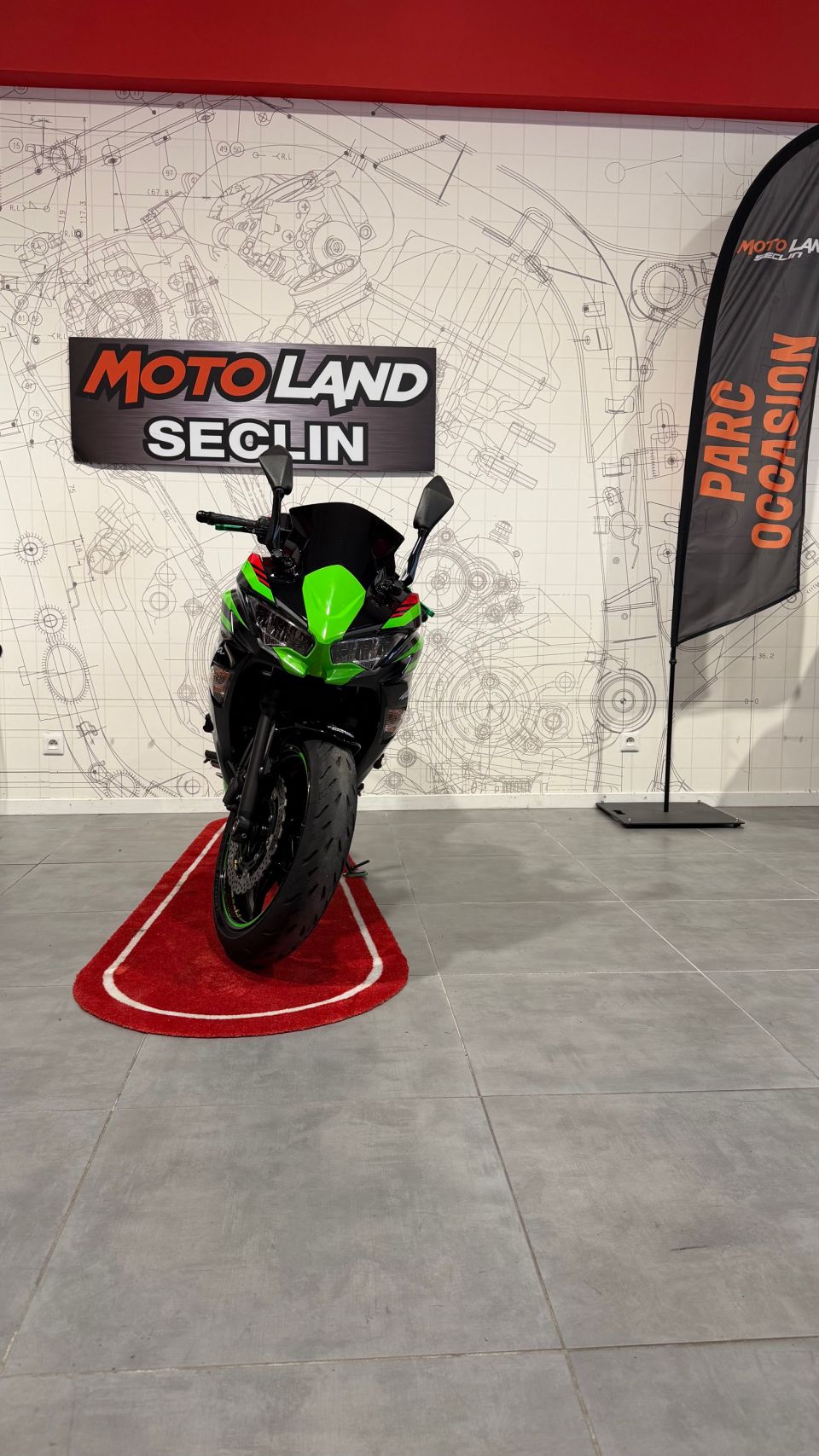 KAWASAKI NINJA 650 4