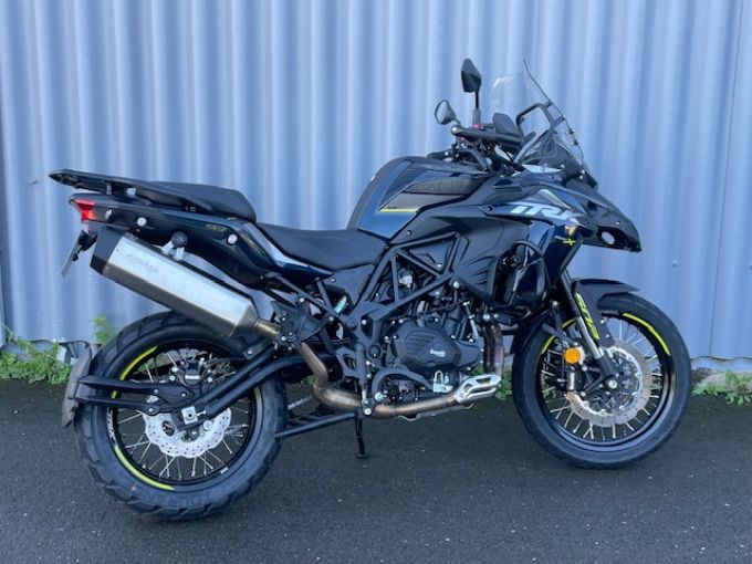 BENELLI TRK 502 X 4