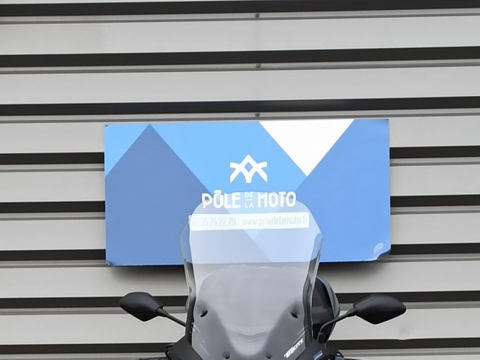 YAMAHA TRICITY 300 4