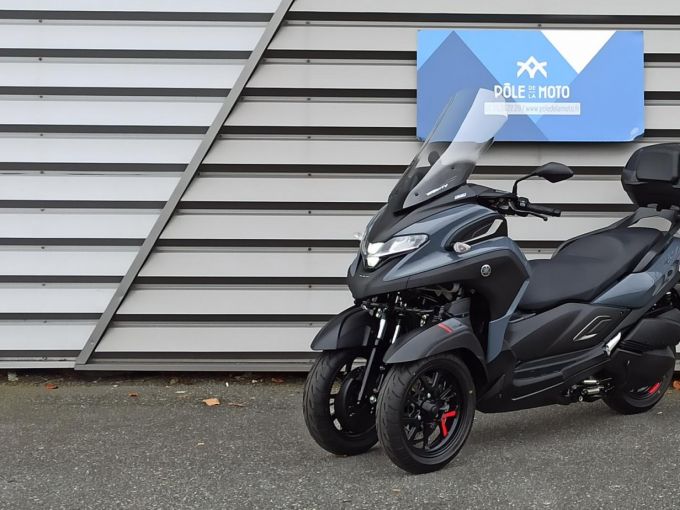 YAMAHA TRICITY 300 4