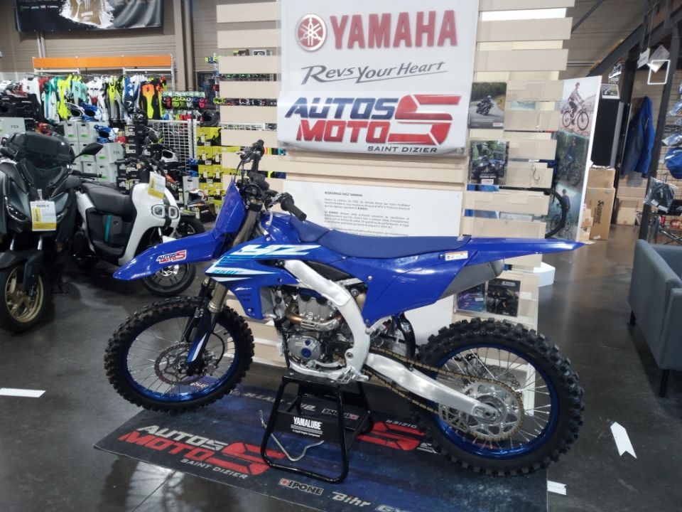 YAMAHA 250 YZF 2025 4
