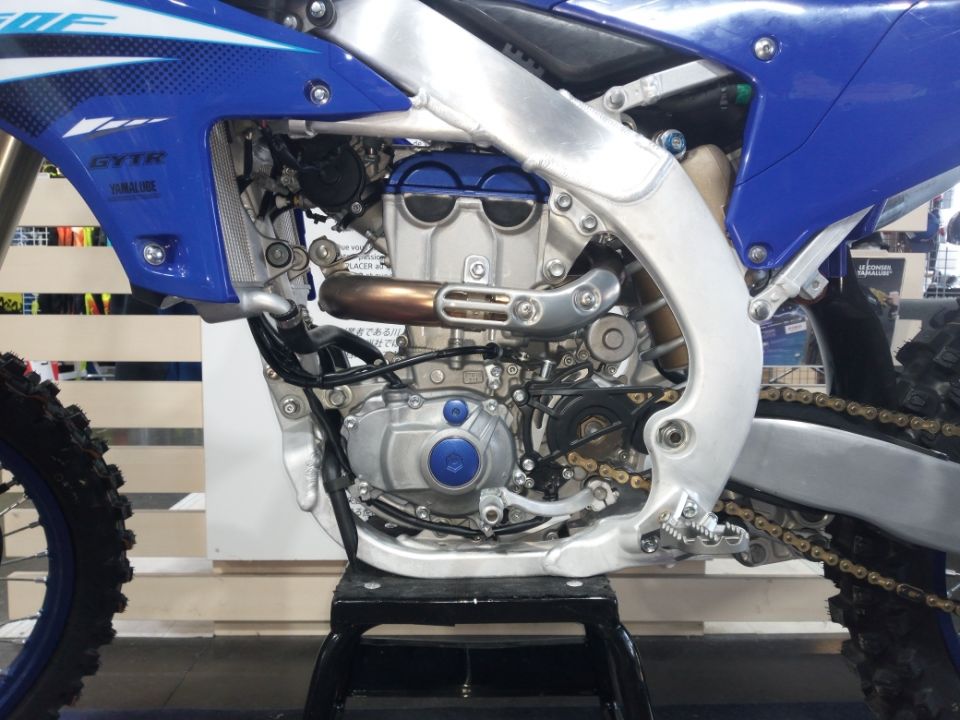 YAMAHA 250 YZF 2025 4