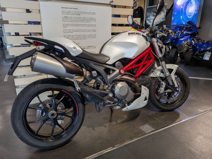 DUCATI 796 MONSTER 4