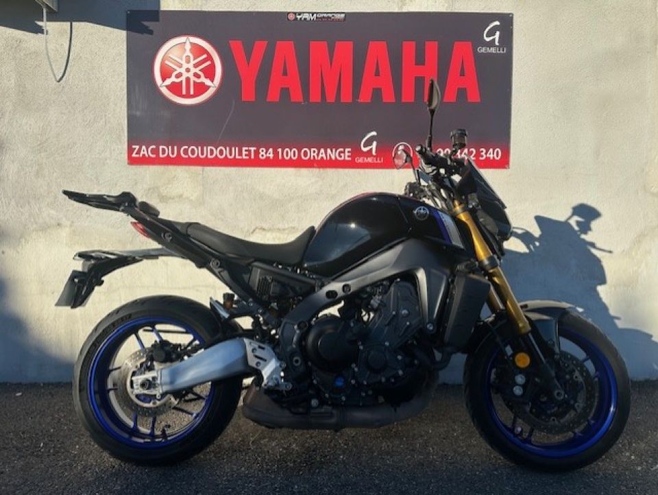 YAMAHA MT-09 SP 4