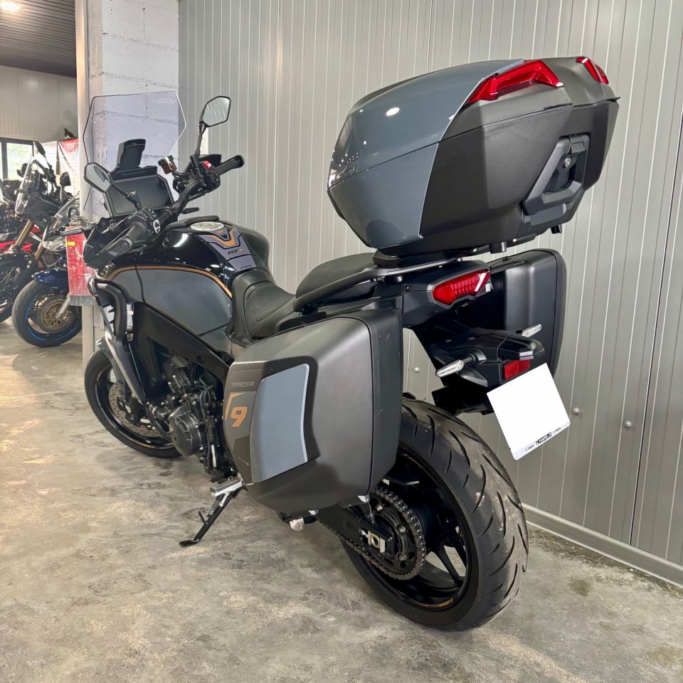 YAMAHA TRACER 9 GT+ 4