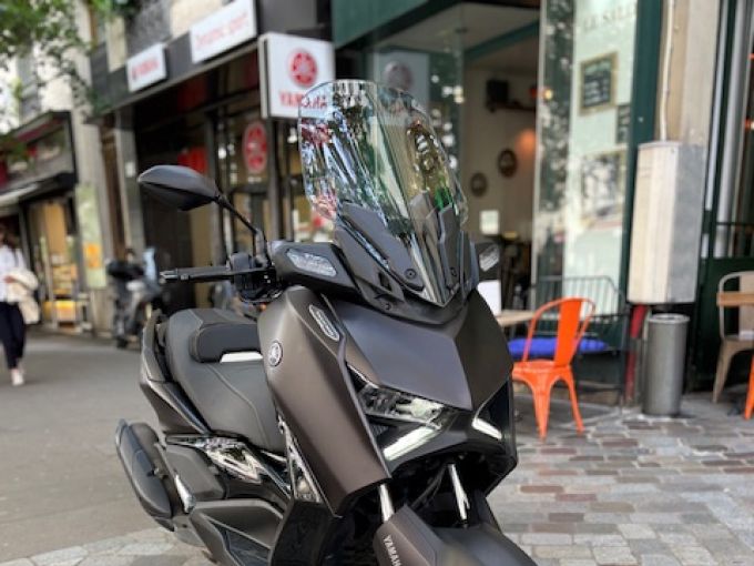YAMAHA XMAX 125 TECH MAX 4