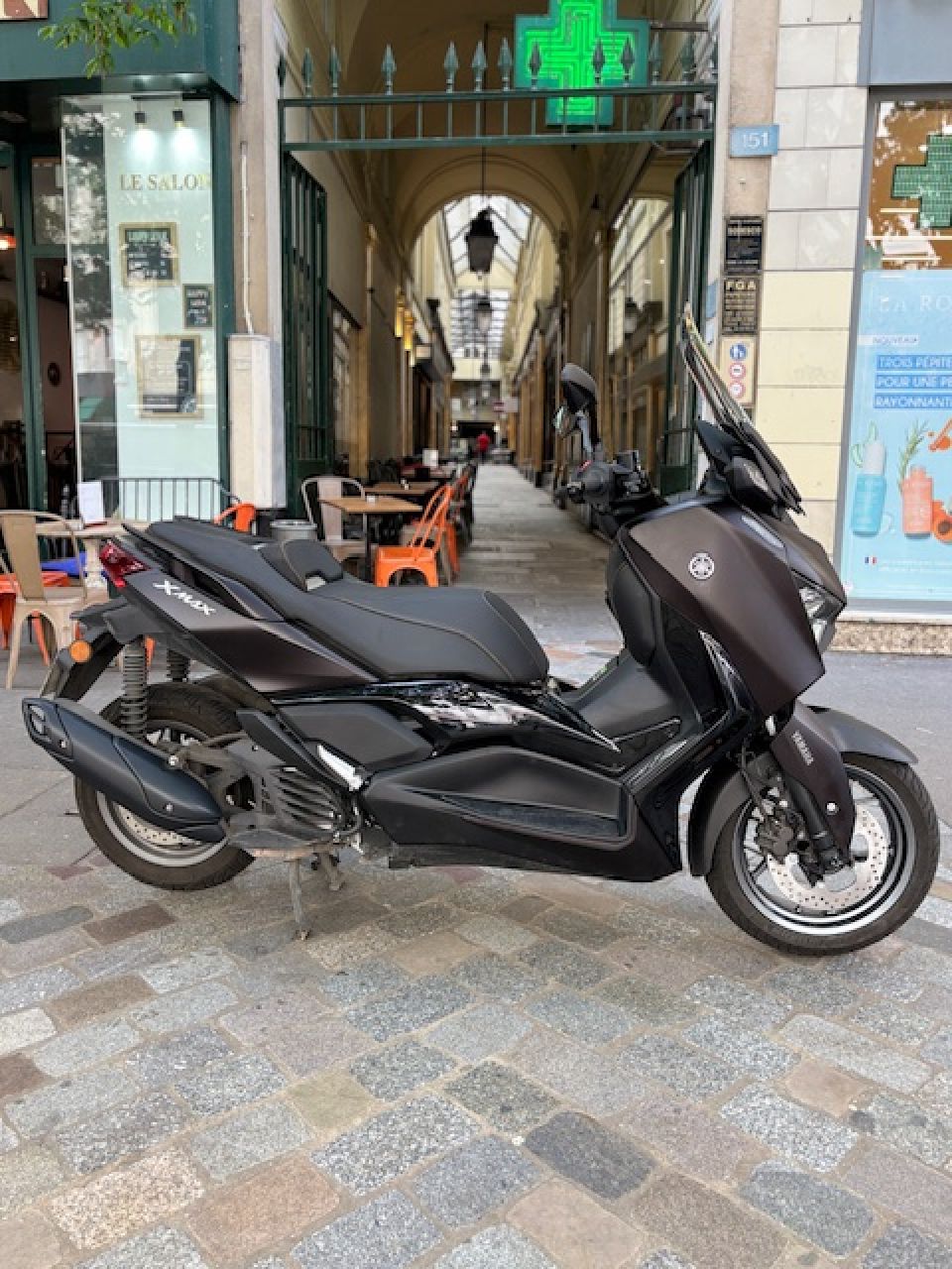 YAMAHA XMAX 125 TECH MAX 4