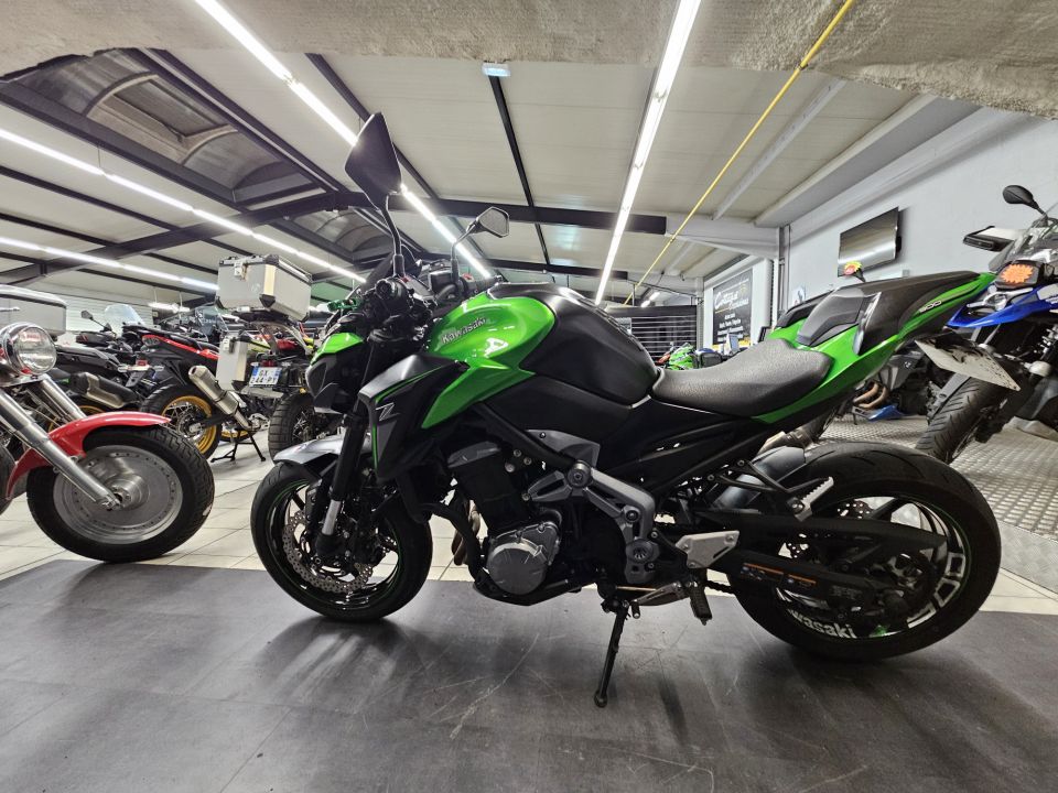 KAWASAKI Z 900 4