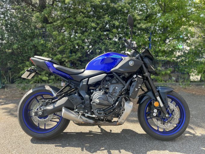 YAMAHA MT-07 (47.5CV) 4