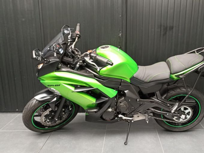 KAWASAKI ER-6 4