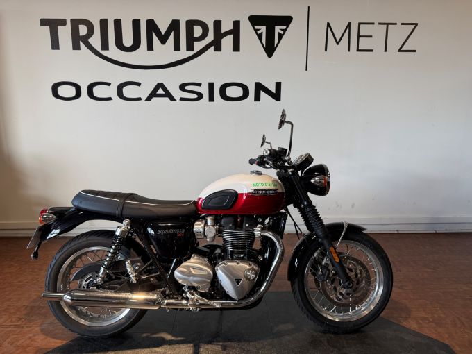 TRIUMPH BONNEVILLE T120 4