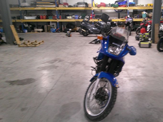 SUZUKI DR 650 4