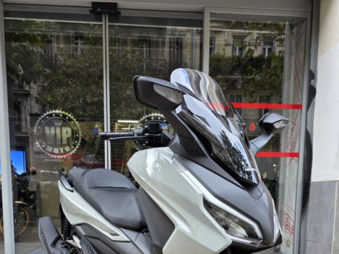 HONDA FORZA 125 ABS 4