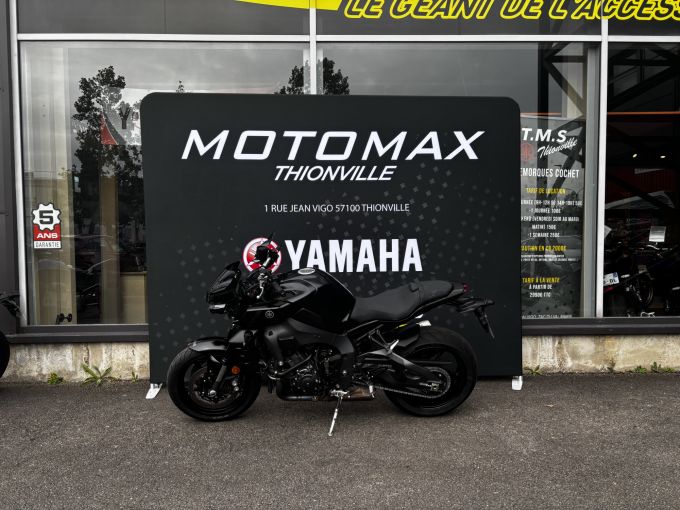 YAMAHA MT-10 4