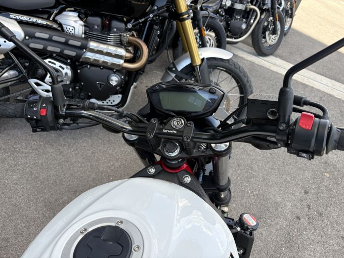 SUZUKI SV 650 4