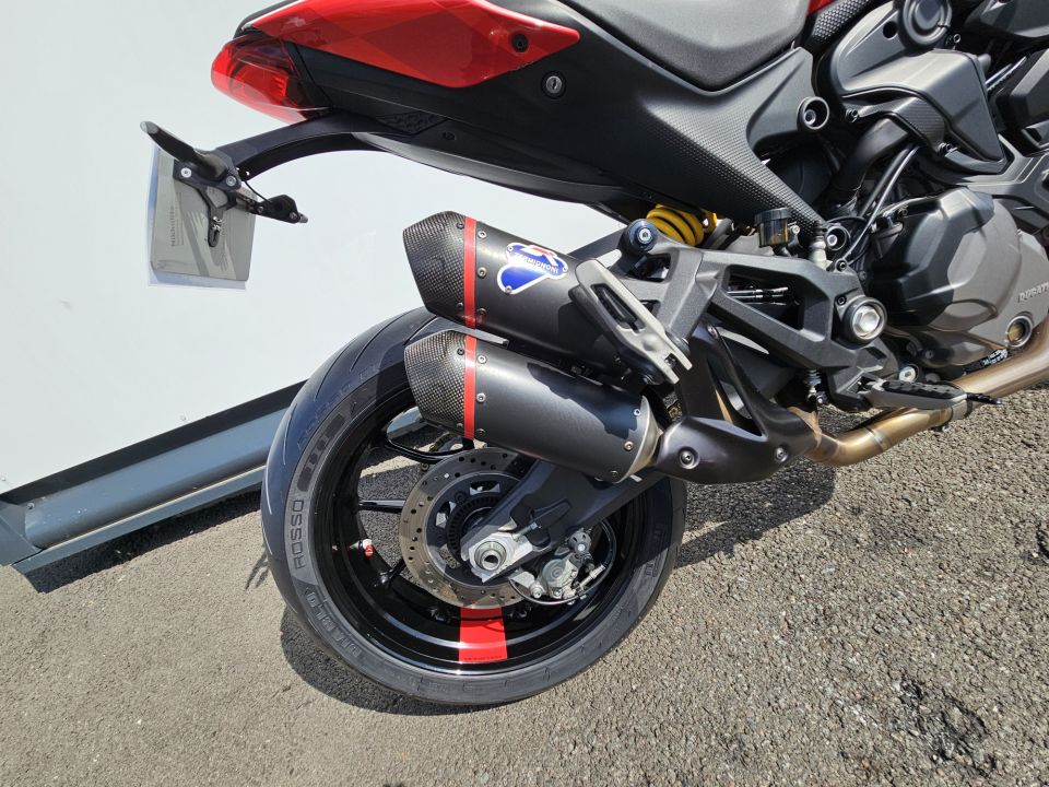 DUCATI MONSTER 937 PLUS 4