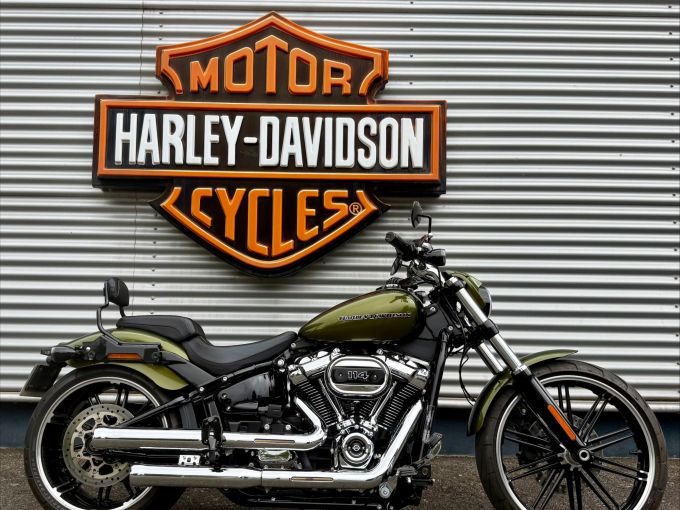 HARLEY-DAVIDSON SOFTAIL BREAKOUT 1868 4