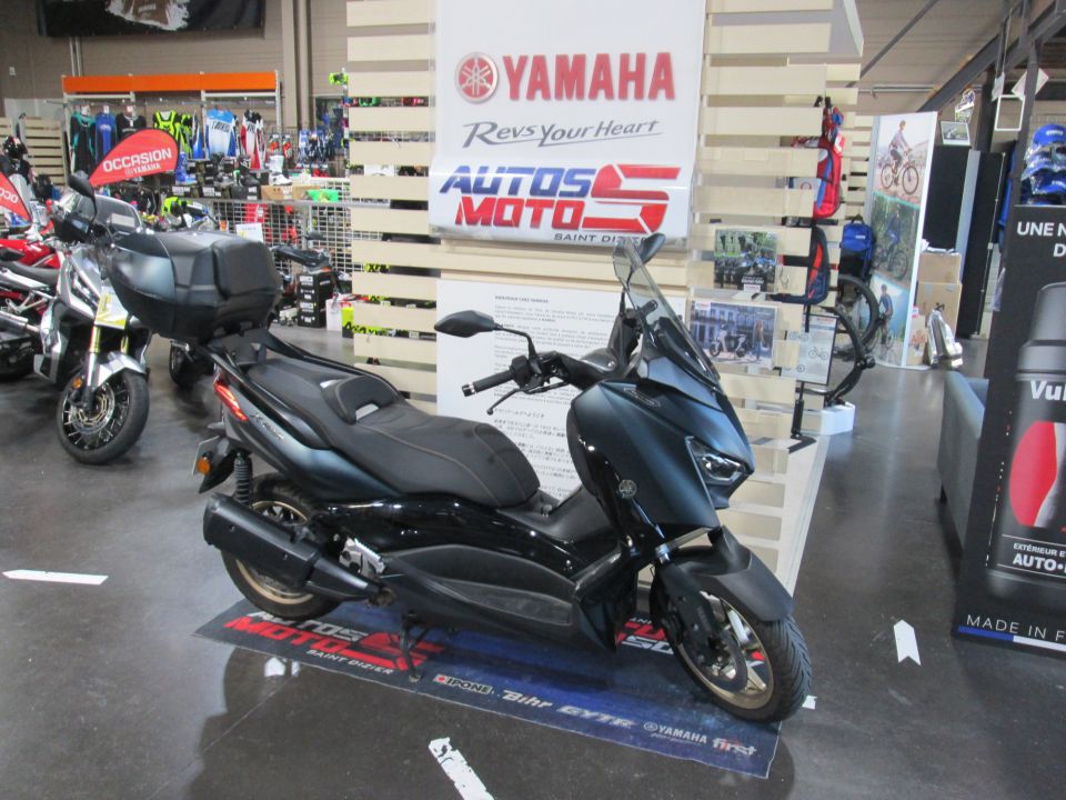 YAMAHA 300 TECHMAX 4