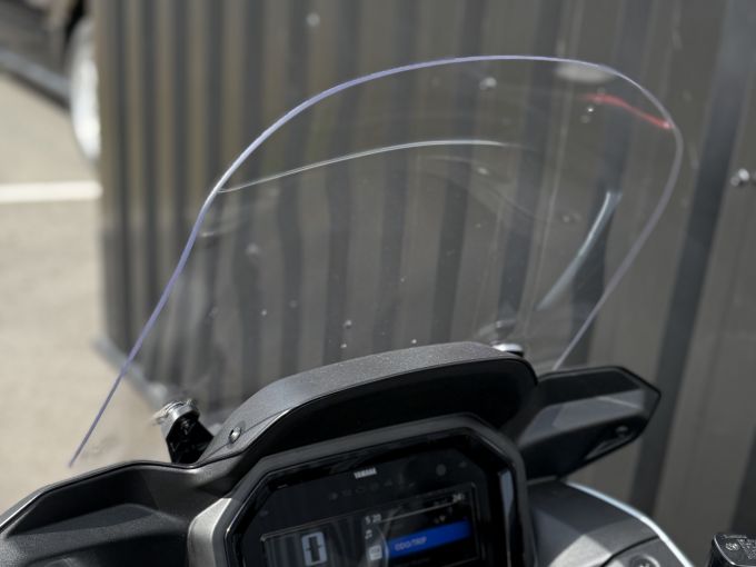 YAMAHA XMAX 300 TECH MAX + 4