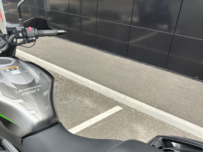 KAWASAKI VERSYS 650 4