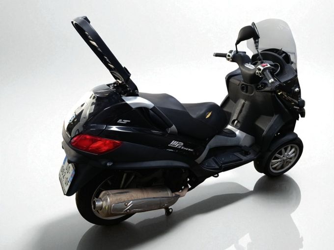 PIAGGIO MP3 500 4