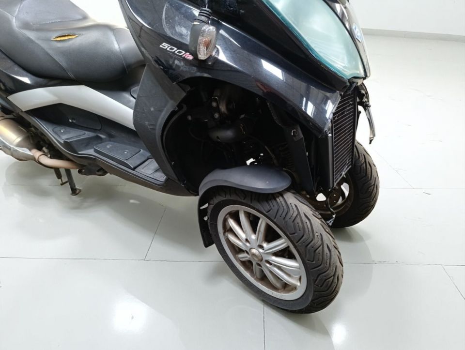 PIAGGIO MP3 500 4