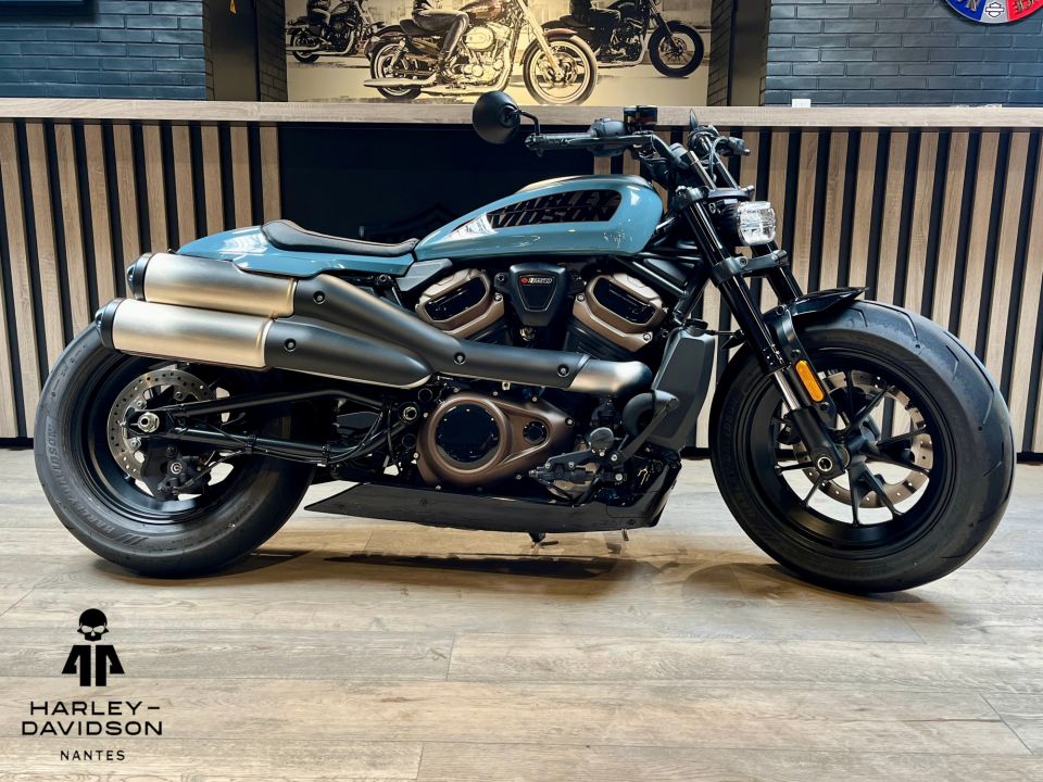 HARLEY-DAVIDSON SPORTSTER 1250 S 4