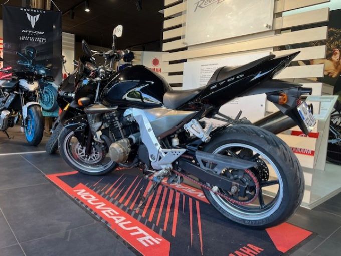 KAWASAKI Z 750 4