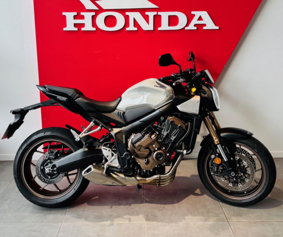 HONDA CB650R Neo Sports Café 4