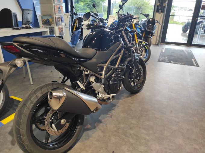 SUZUKI SV 650 A2 4
