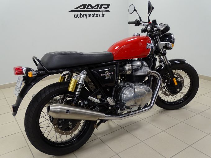 ROYAL ENFIELD INTERCEPTOR 4