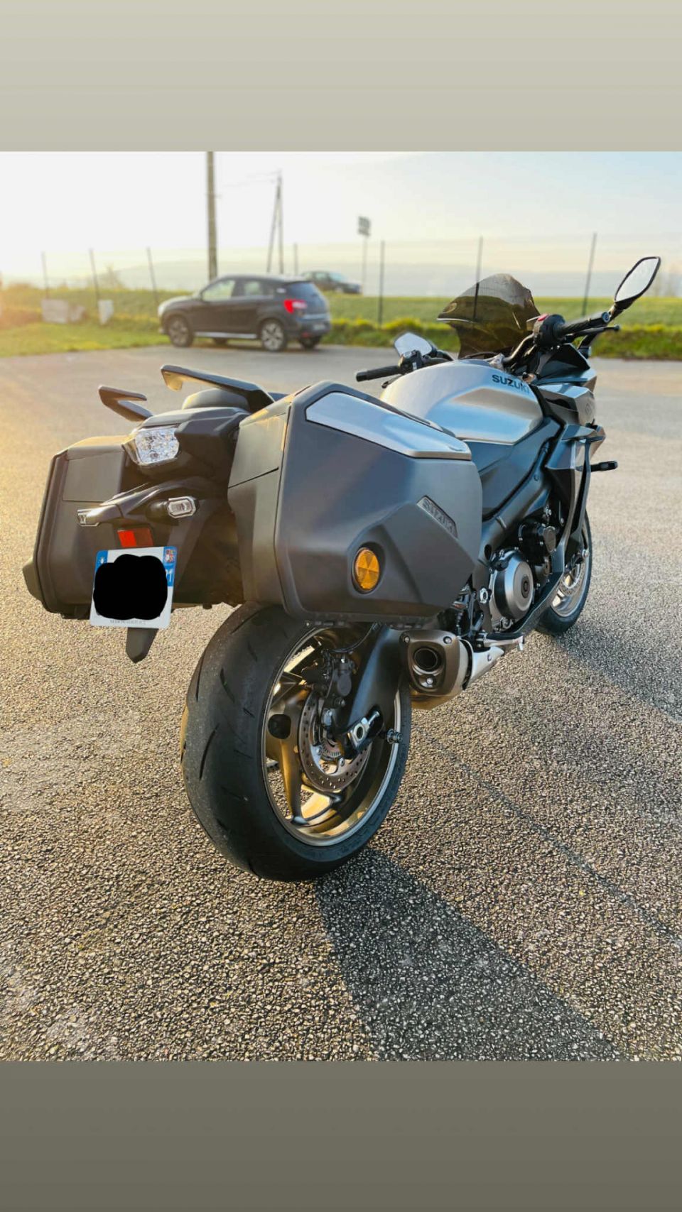 SUZUKI GSX-S 1000 GT 4